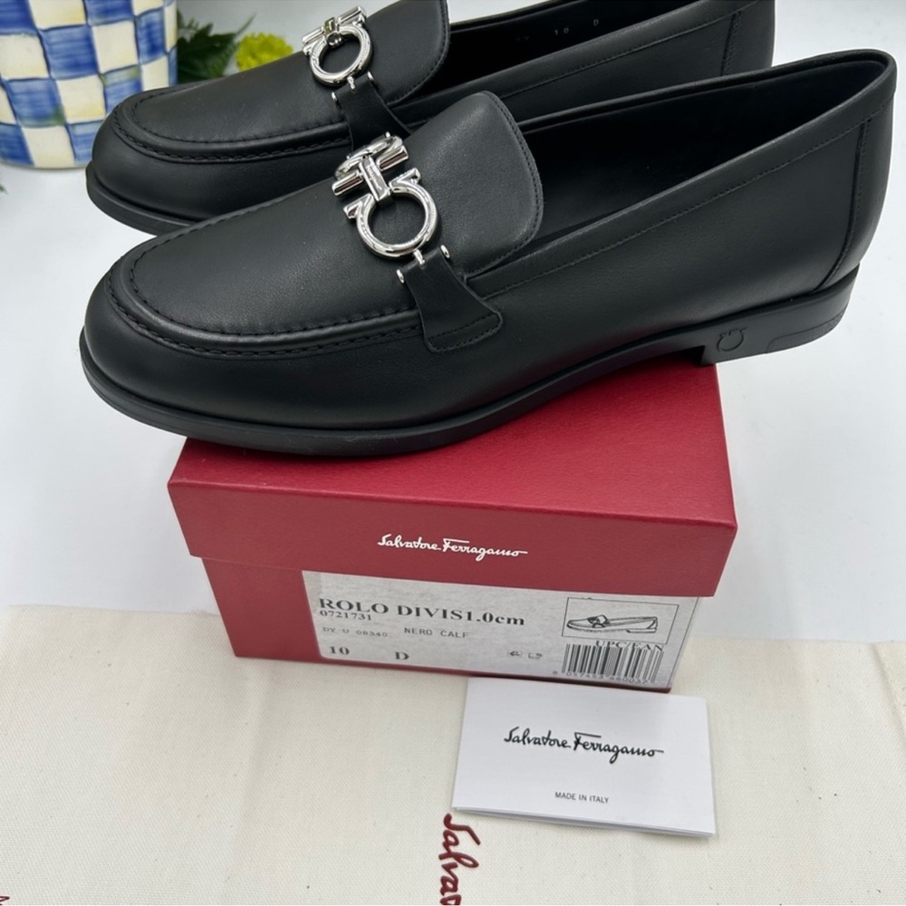 Women’s Salvatore, Ferragamo, roll Gancini leather loafer size 10 made in Italy - Picture 5 of 11